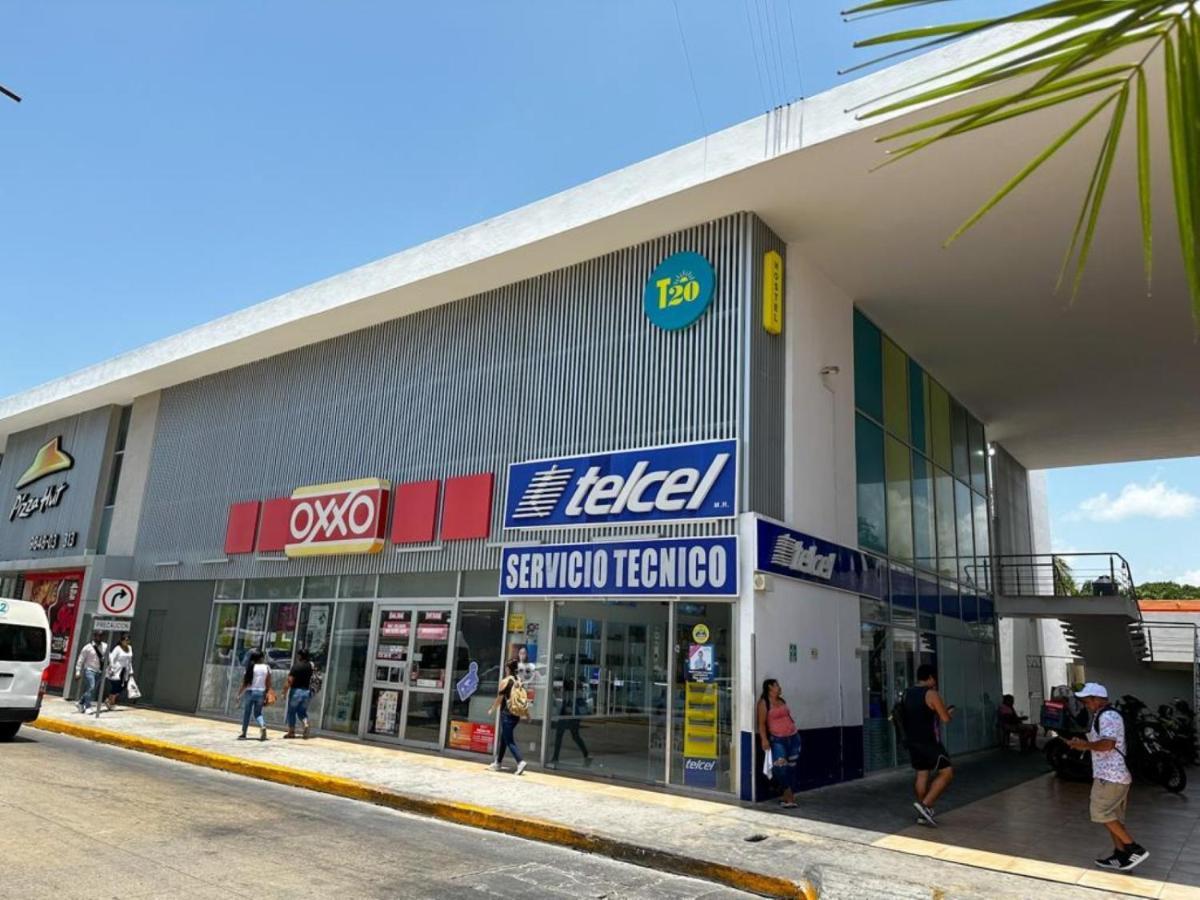 Hostel Tropico 20 Pdc Playa del Carmen Exterior foto